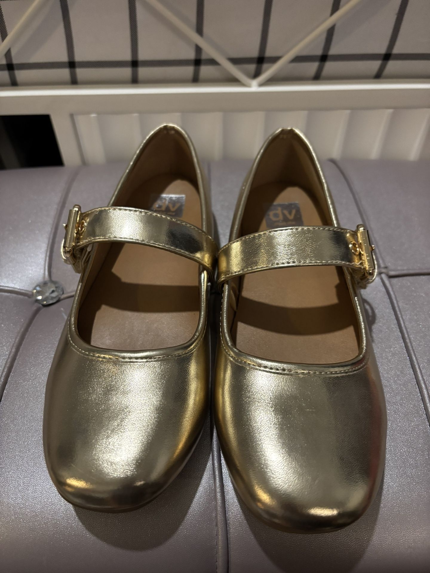 Dolce Vita Ballet Flat Gold Metallic Size 4 New Without Box