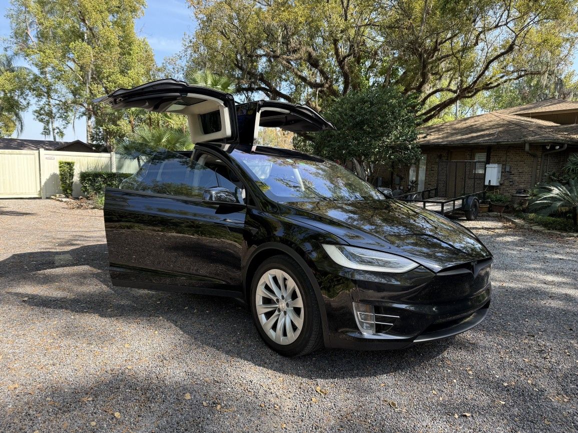 2017 Tesla Model X