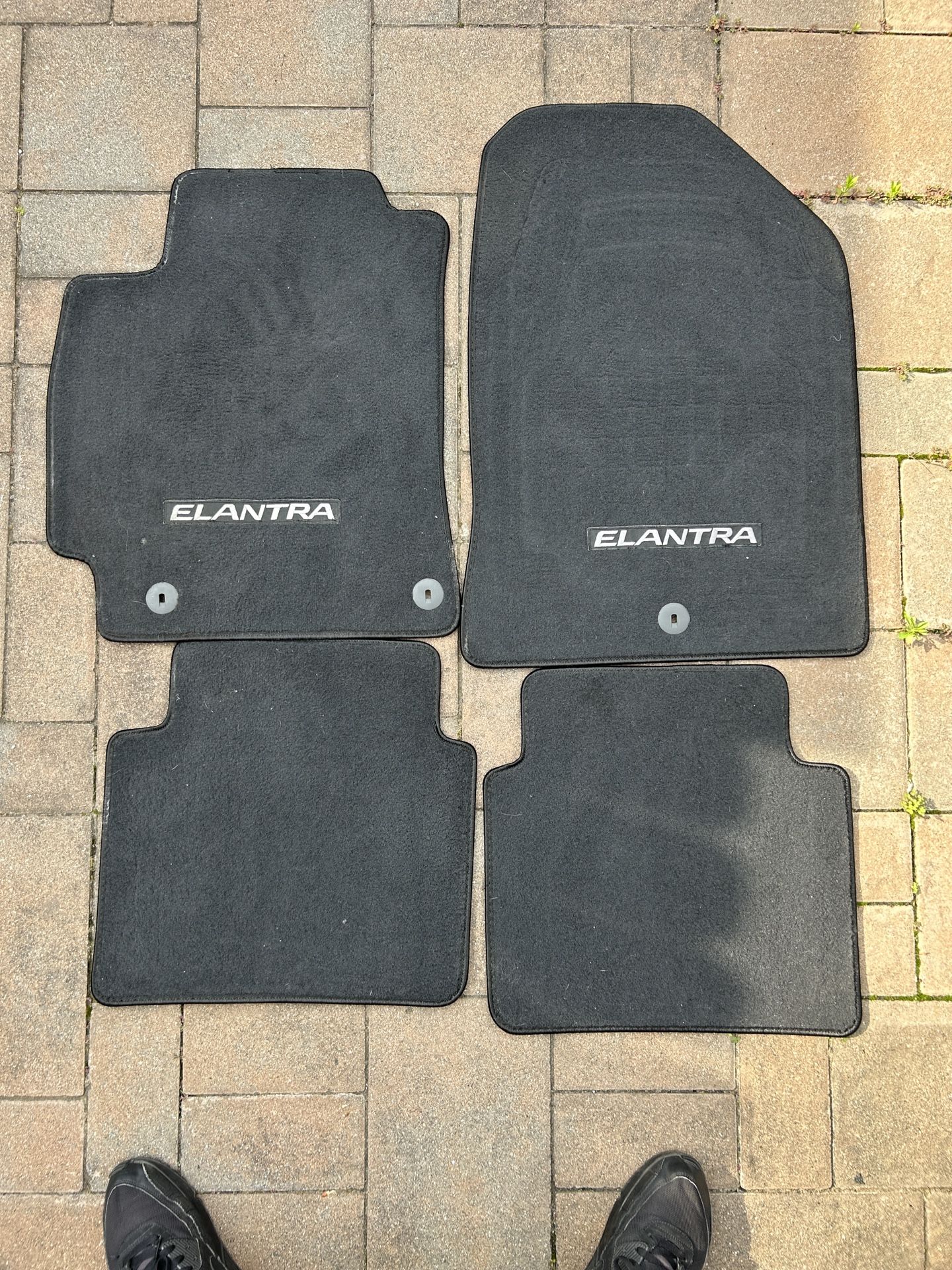 Used OEM Genuine Hyundai Floor Mats 2017-2020 Elantra Black Carpet F2F14-AC000
