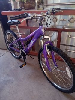 BIKE COLUMBIA WAUE RIDER ALUMINUM TIRES SIZE 24