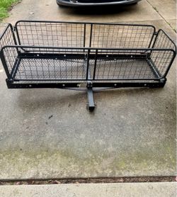 Cargo rack with trailer hitch