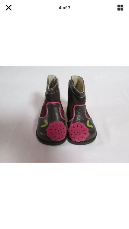 New see kai run baby girl shoes boots size 3