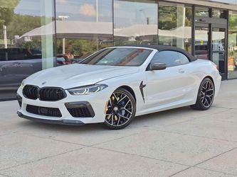 2025 BMW M8