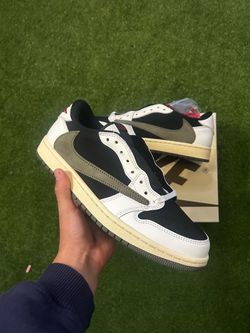Travis Scott Jordan 1 Low Olive