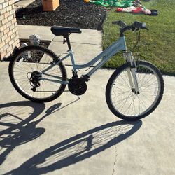 Girls Bike 24” 