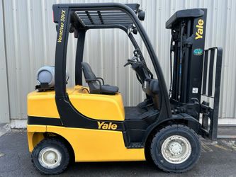 Yale Pneumatic Tire Forklift