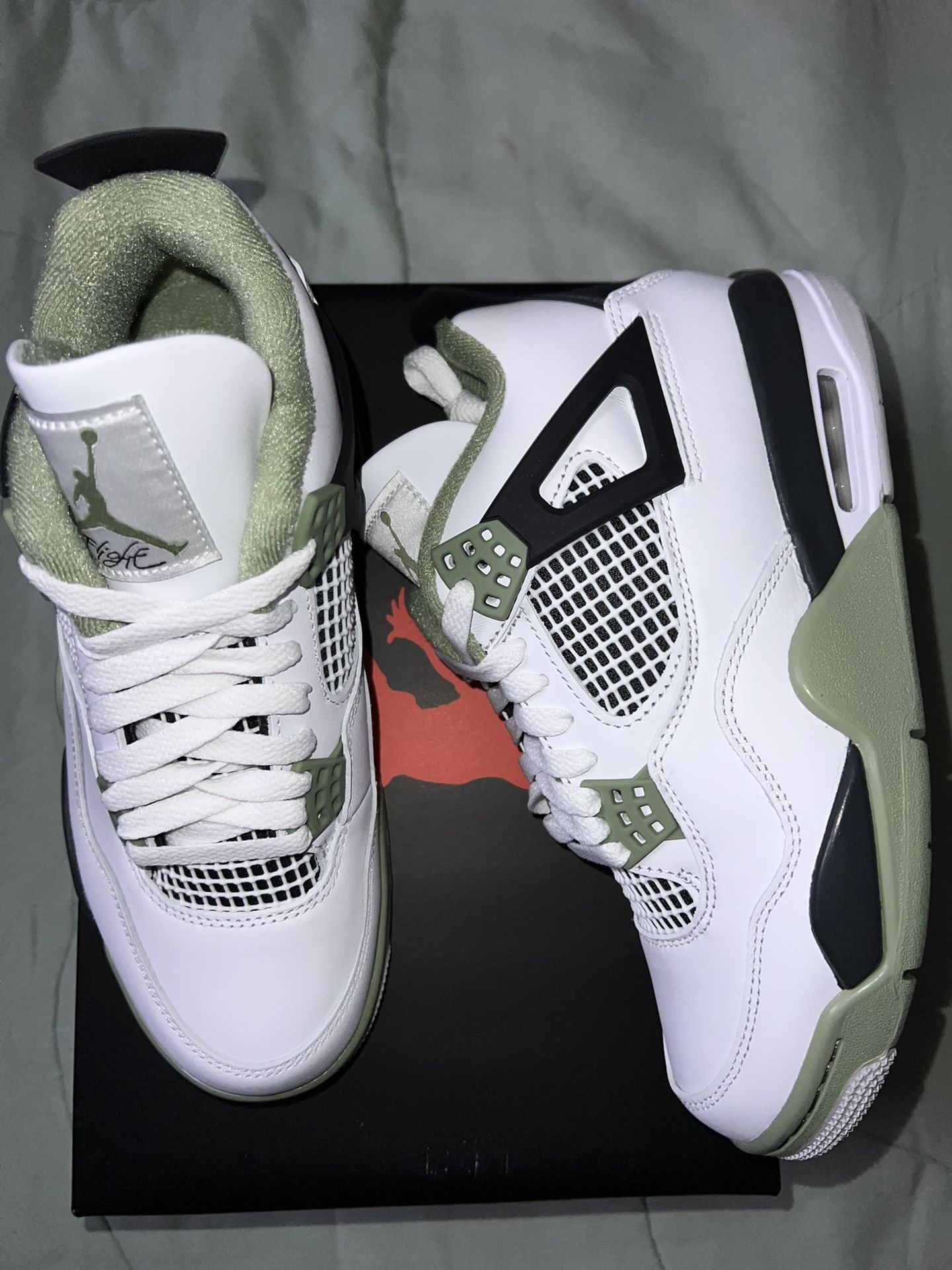 Jordan 4 Retro Seafoam W