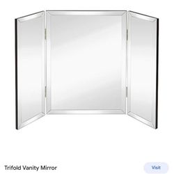 Vanity Mirror (Hamilton Hills Trifold Mirror)