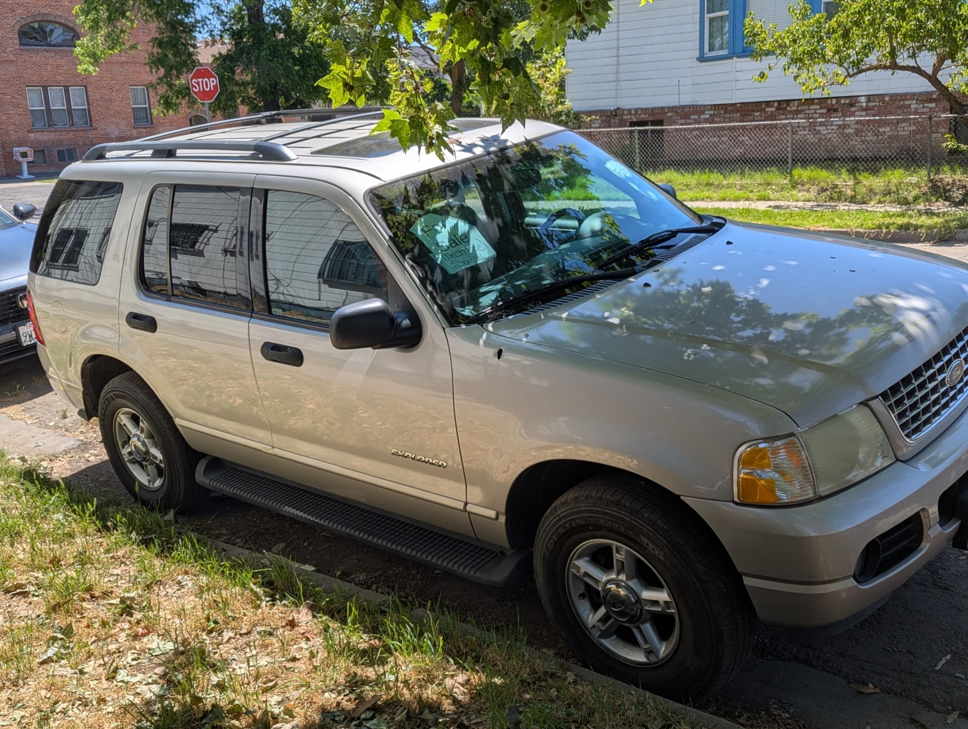 2004 Ford Explorer