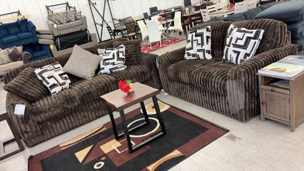 Midnight-Madness Chocolate 2 Piece Sofa & Loveseat Set