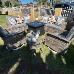 Brand New Patio Outdoor Furniture Set With Fire Pit 