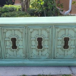 Stanley Solid Wood Dresser Or Buffet