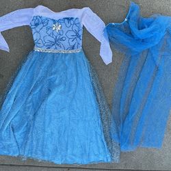 FROZEN ELsA BLUE DRESS AND CAPE kids 4-6 FIRM PRICE. IN EAGLE ROCK 