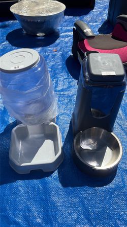 Dog Feeder