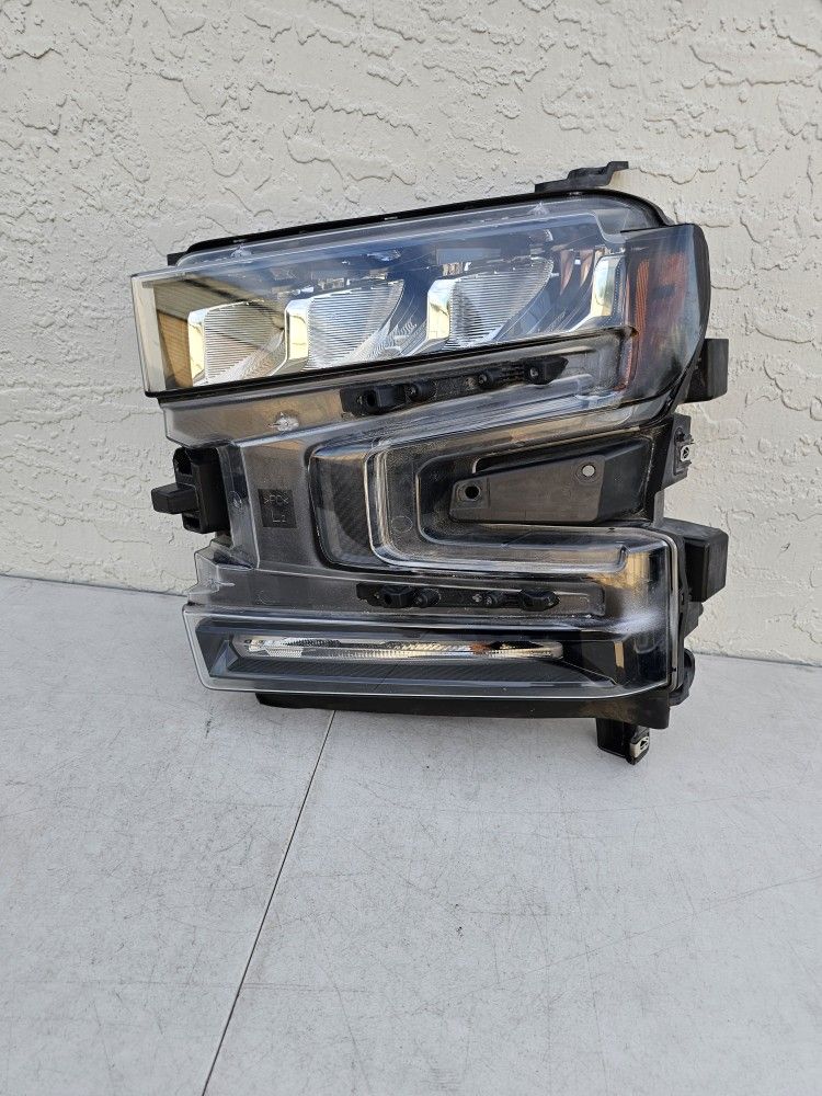 Chevy Silverado Headlight 