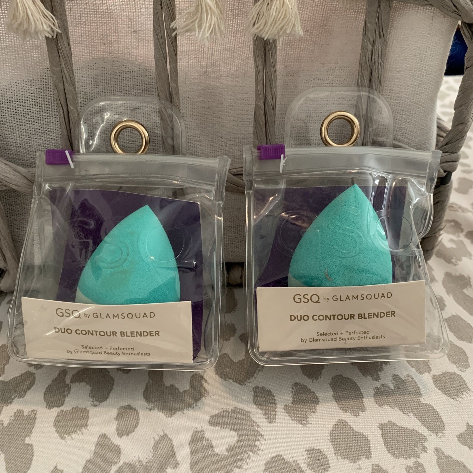 GSQ by GLAMSQUAD DuO Contour Blender 2 PC Beauty Glam Tool