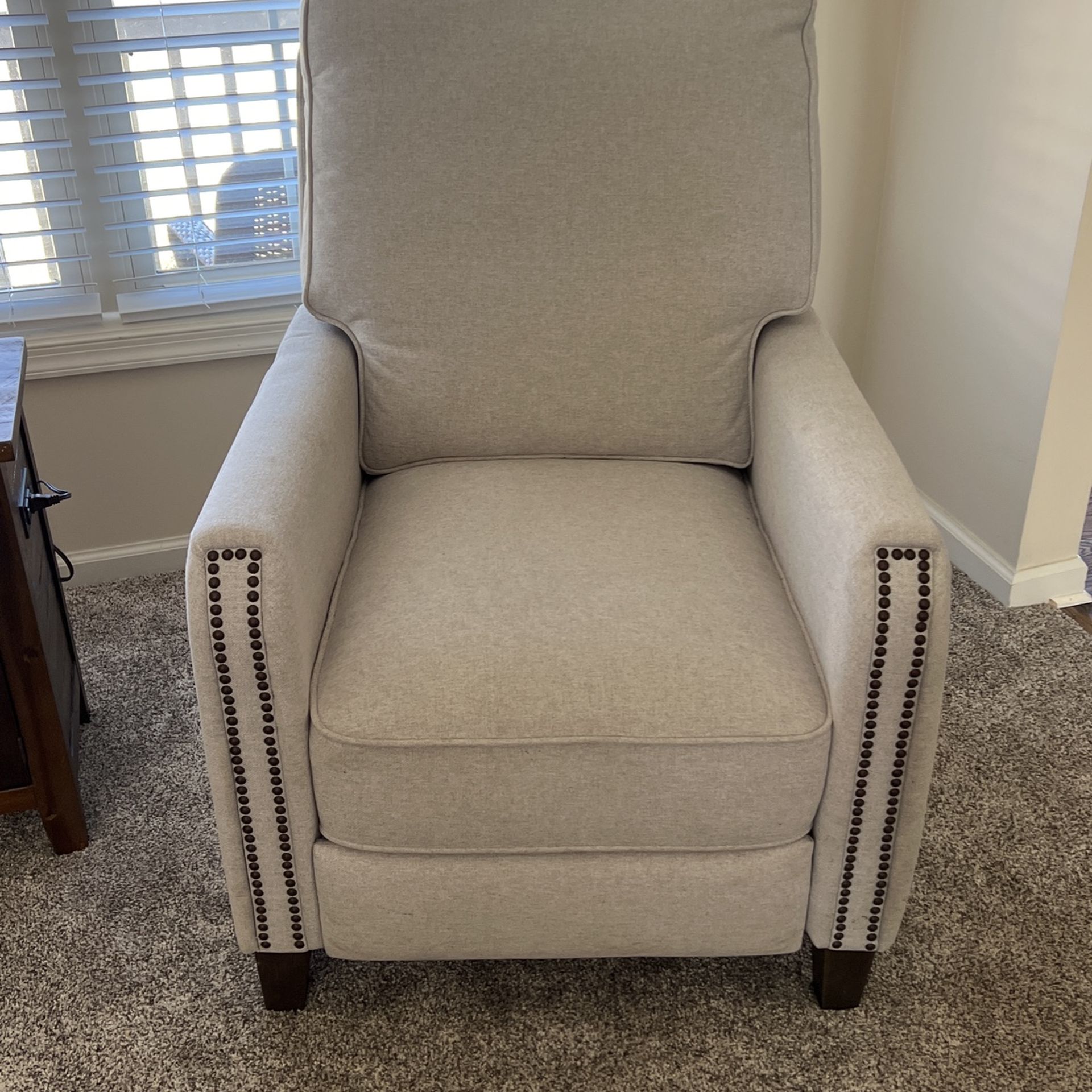 2 Recliners 250 Each (Read Post) for Sale in Cochranville, PA OfferUp