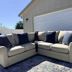 Living Spaces L Shaped Sectional DELIVERY AVAILABLE 