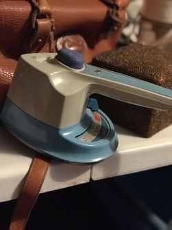 Travel iron