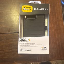 Otter Box Defender Pro iPhone 14 Pro