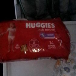 Huggies Diapers Size 7 14 Count  Box Has 4 Packs