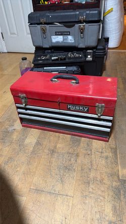Husky tool box