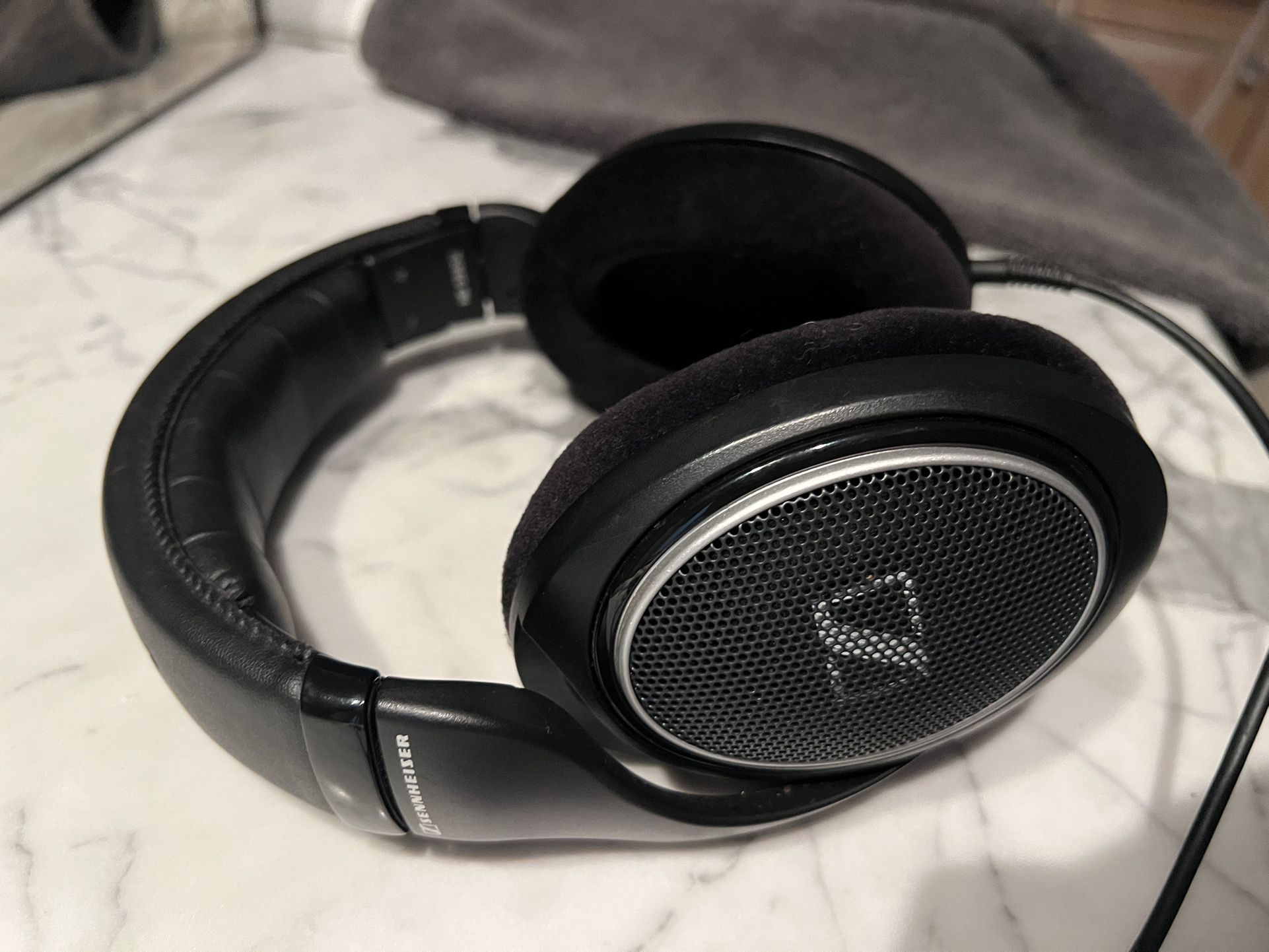 Sennheiser HD 598SE Special Edition Over-Ear Headphones - Black