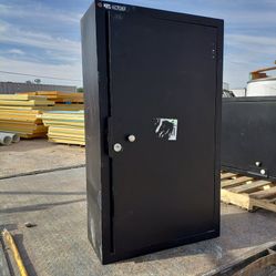 $50 Each Metal Locking Cabinet 46x27x 11deep
