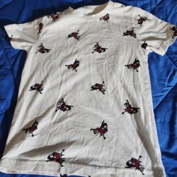 Boys nike shirt in good condition size S