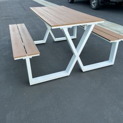 Modern Water-resistant White Alloy Patio Picnic Table, Brown/ White -NEW! 