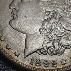 **GREAT FOR NOVELTY COLLECTION**  (1892-cc) US MORGAN ONE DOLLAR ** 26.7 GRAMS. SILVER PLATED  COIN**BEUTIFUL COLOR TONIGHT **
