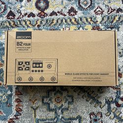 Zoom B2 Four Bass Multi-Effects Processor