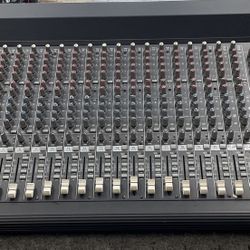 Mackie 24 Channel Mixer 