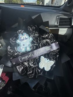 Eternal bouquets and real rose bouquets