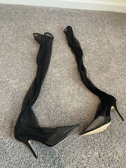 PRETTY LITTLE THING HEELS FISHNET