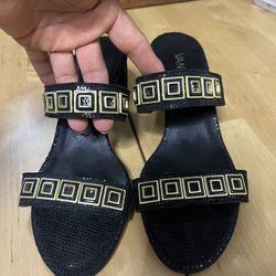 Vaneli heeled slide sandals Size 6