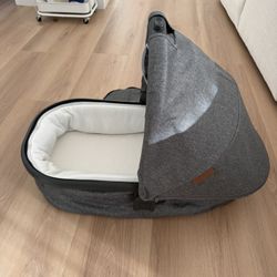 Uppababy Bassinet V2