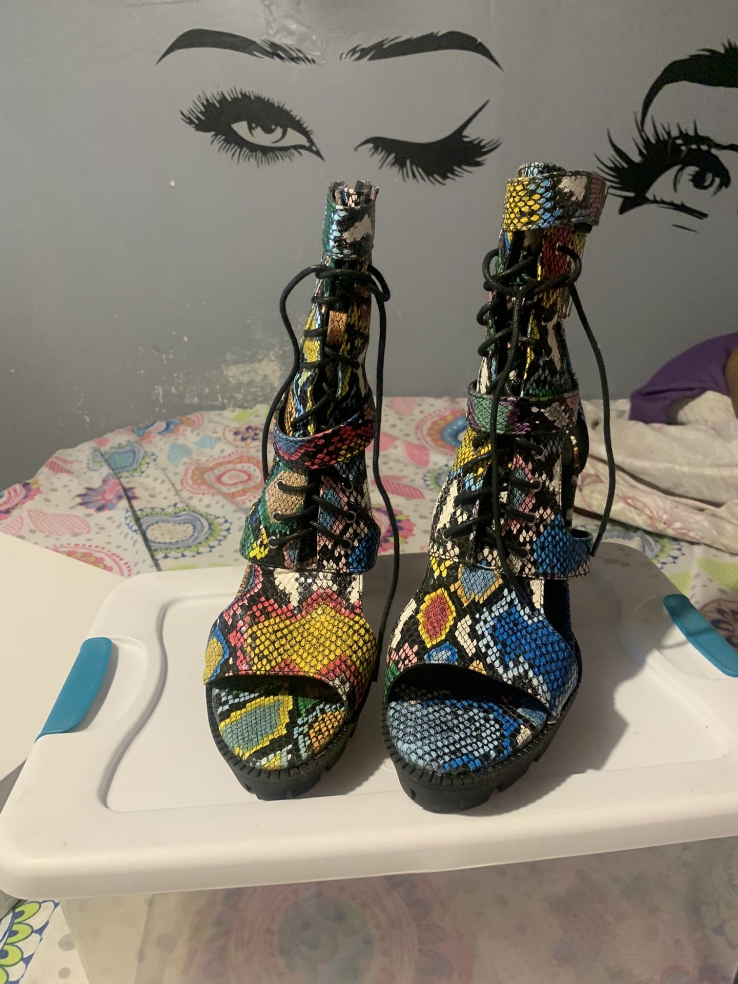 Combat style Heels