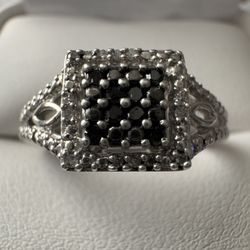 Sterling Silver ~1/8CTW Black & White Diamond Cluster Halo Ring Size 7