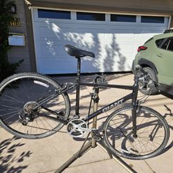 Giant Escape Commuter Gravel Bike 