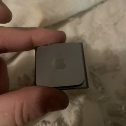 iPod #2385 16gb. Works! No charger. 