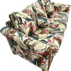 Rattan queen sleeper sofa & coffee table 