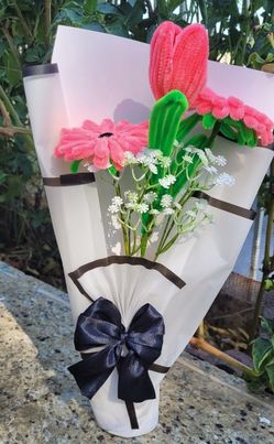 Beautiful  Pipe Cleaner  Bouquet 