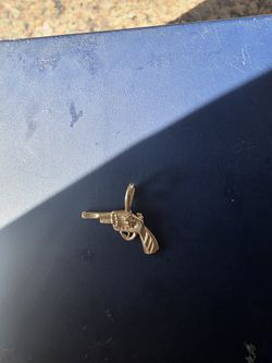 14k Charm