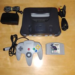 Nintendo 64 Gaming Console Bundle Collection Lot N64 Entertainment System 