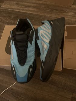 Yeezy 700
