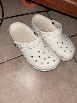 crocs size 9 mens