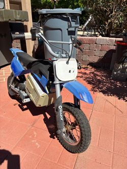 Kids Razor battery bike