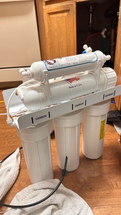 Pure T 5 stage RO system. Bladder needs replacement.