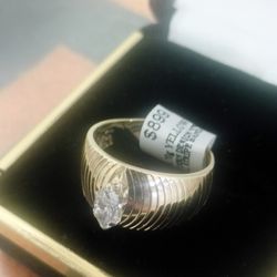 Marquise Cut Diamond Ring